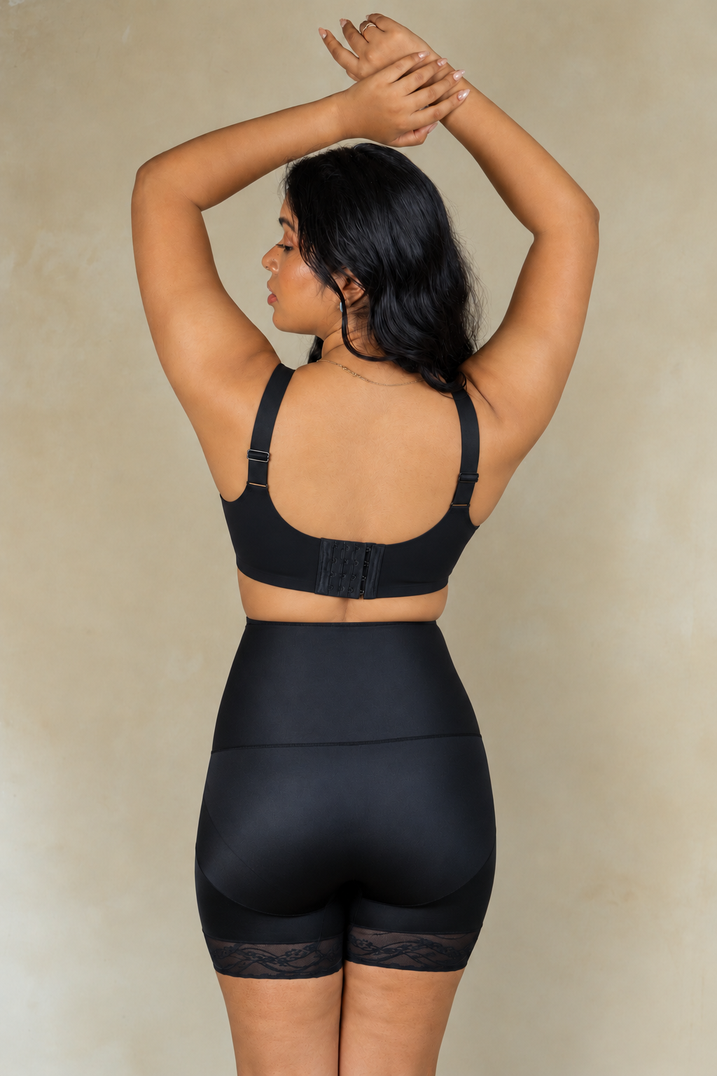 Veloura Lace Bra