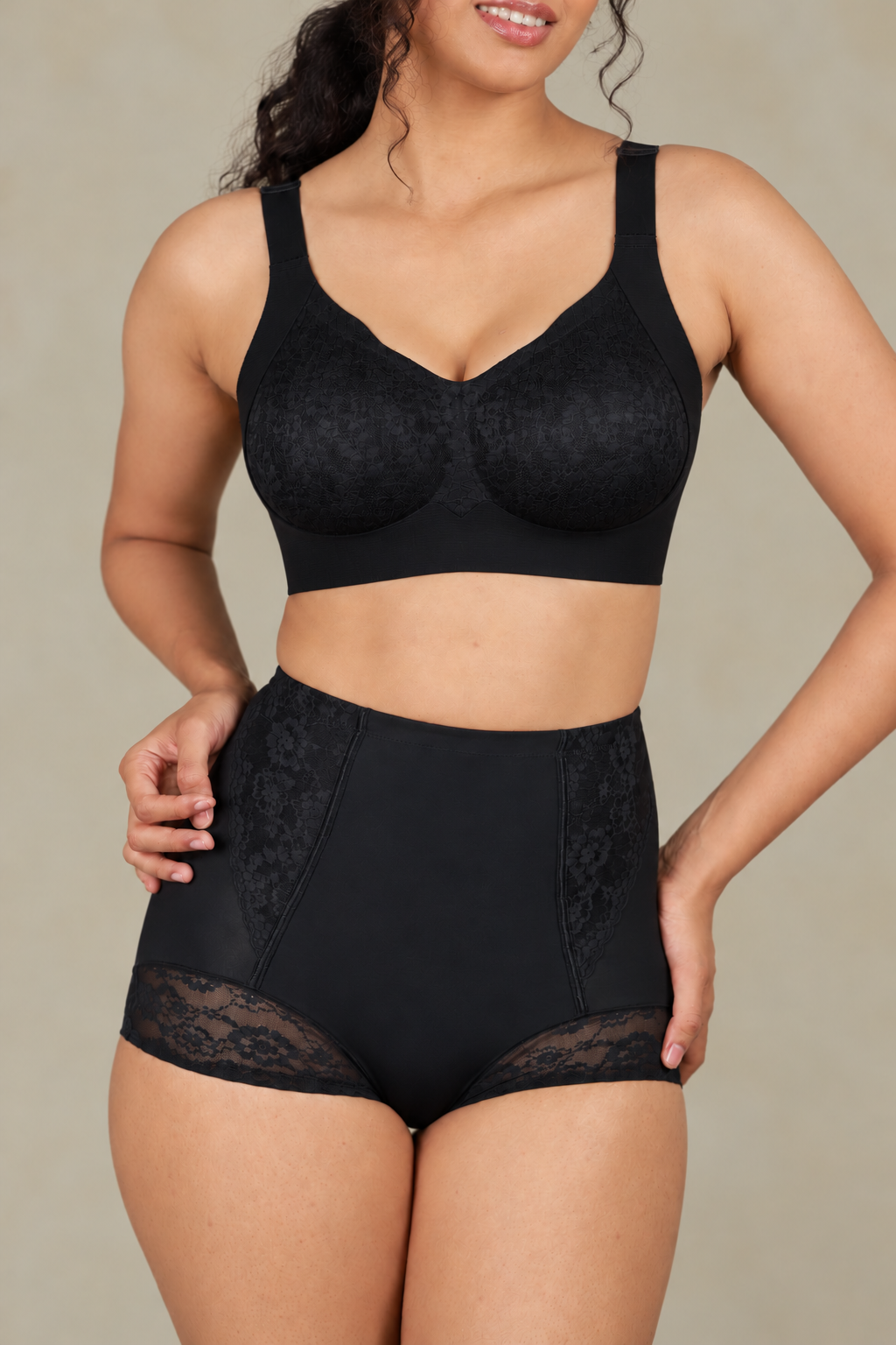 Veloura Lace Bra