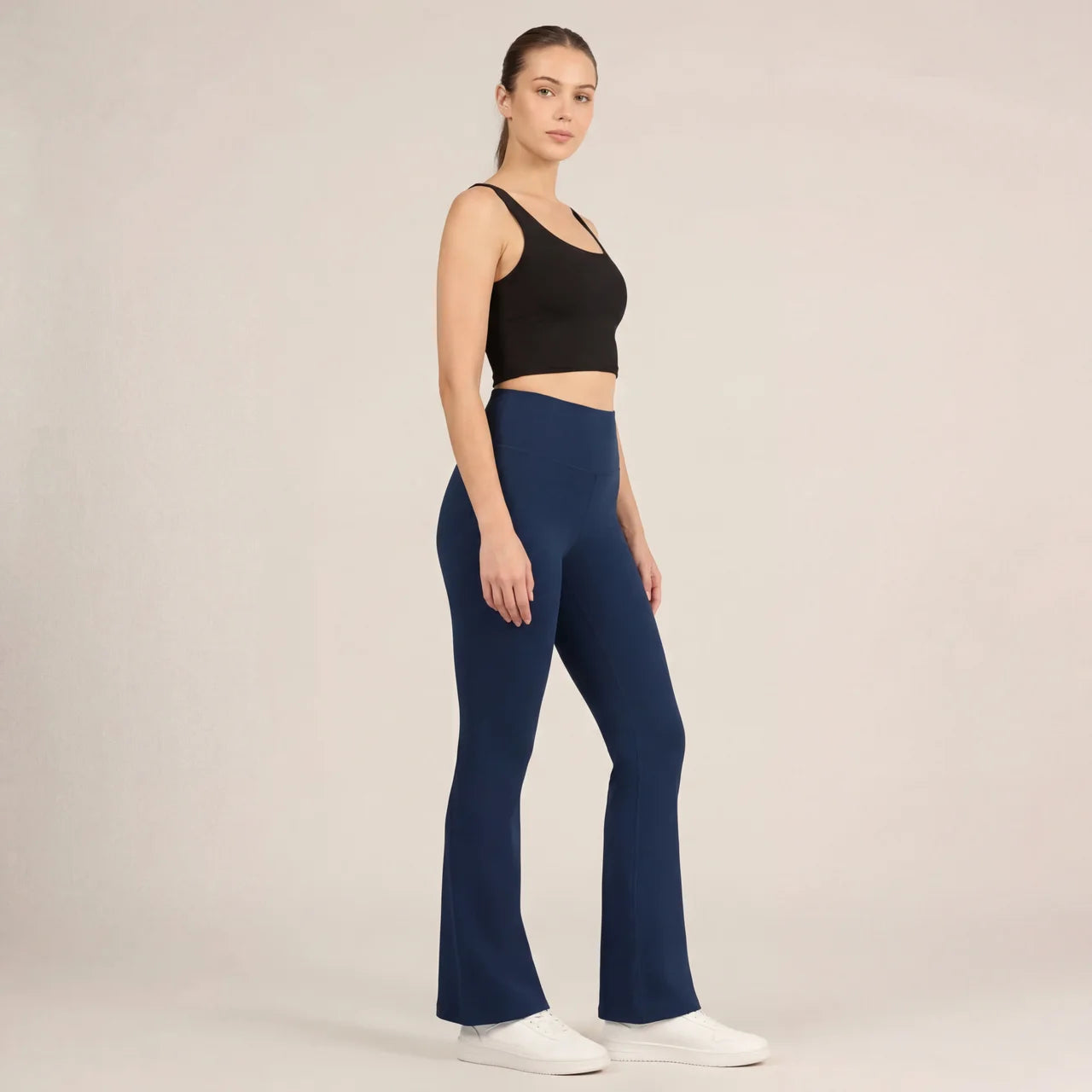 Core Comfort Flare Pants – Light Feel, Sleek Waistband
