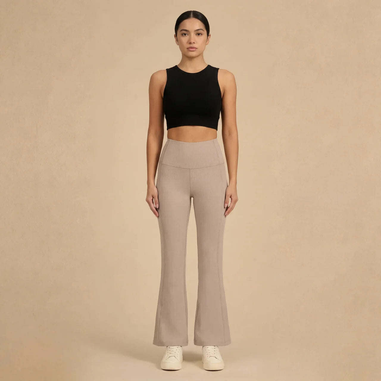 Essential Flare Pants Lite – Soft Stretch, Modern Fit